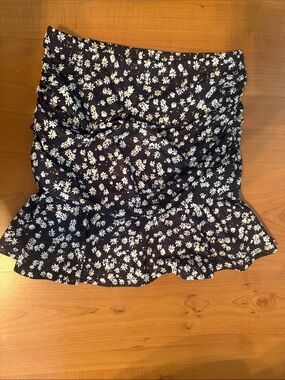 Ditsy Daisy Ruffle Mini Skirt - Navy